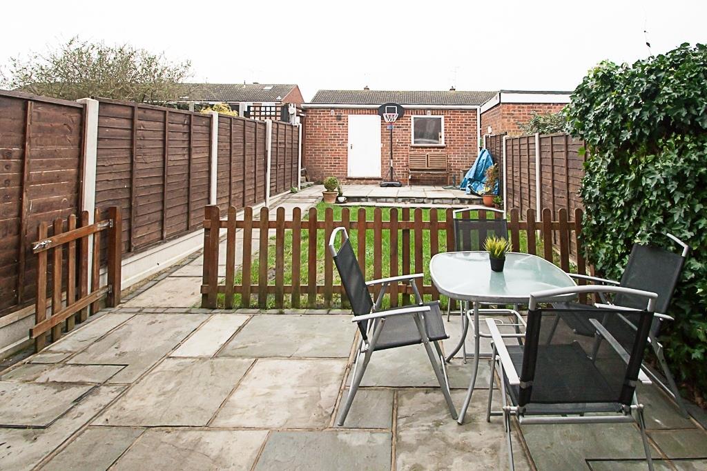 Pilgrims Hatch Keith Ashton